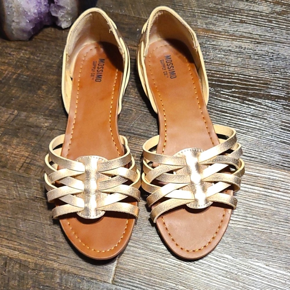 MOSSIMO sandals